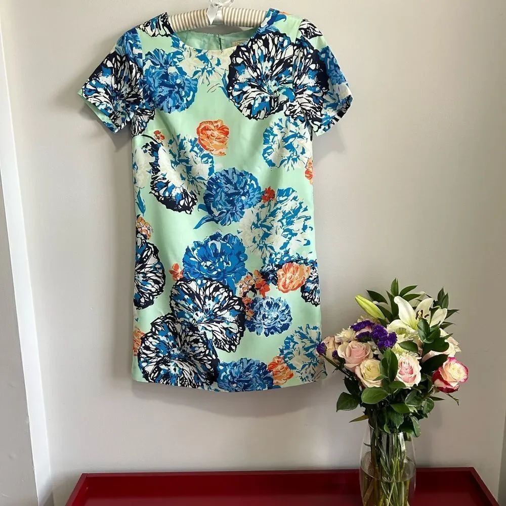 HP🎉❤️J.CREW Floral Shift Dress